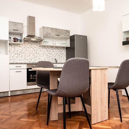 Apartment Marta Raša Extérieur photo