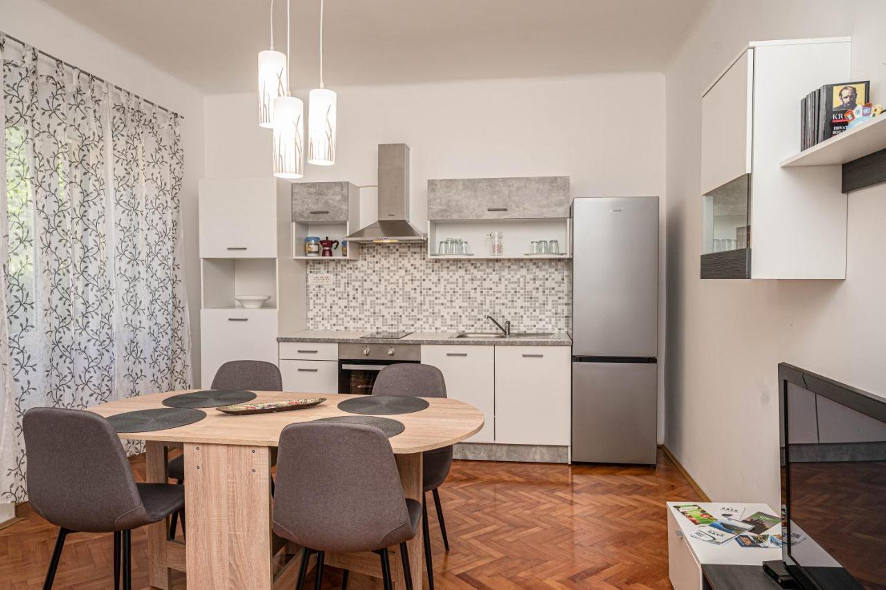 Apartment Marta Raša Extérieur photo